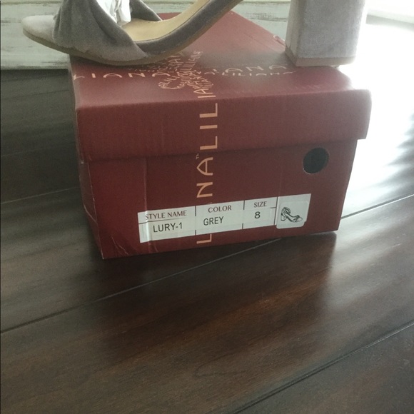 Grey Knotted Open Toe Ankle Strap with Chunky Heel - Picture 3 of 5